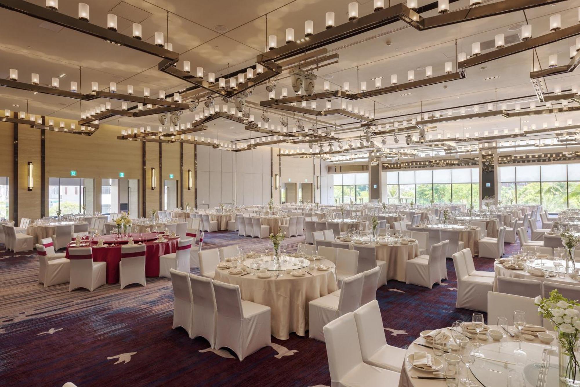 Crowne Plaza Tainan By Ihg Hotel Exterior foto The Grand Ballroom
