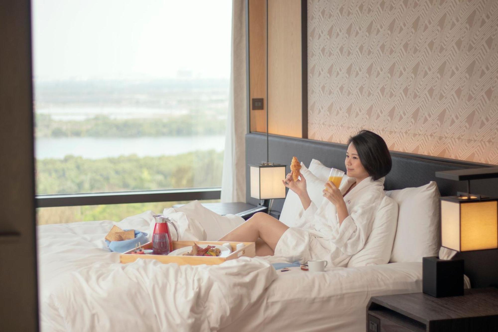 Crowne Plaza Tainan By Ihg Hotel Exterior foto